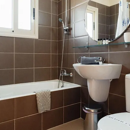 וילה 2br With Private Pool Near Fig Tree Bay By Cyprus Horizons *